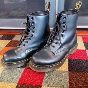 🤘🏻 Dr. Martens Boots UK 4 US 5